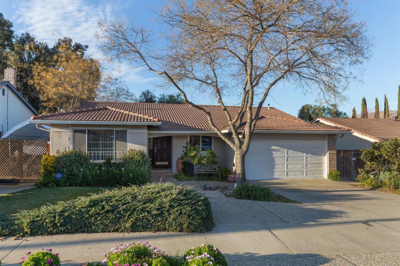 2809 Silver Est - Photo 1