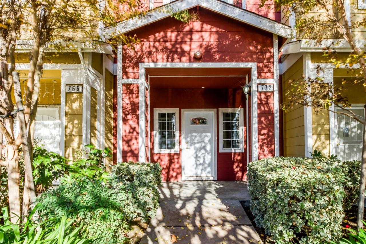 772 Bonita Ave - Photo 1