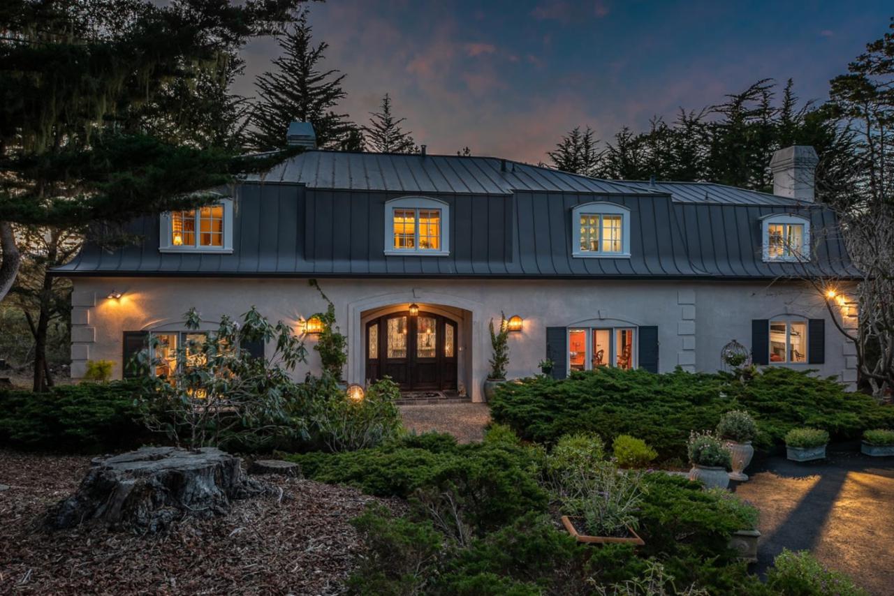 1138 Portola Rd - Photo 1