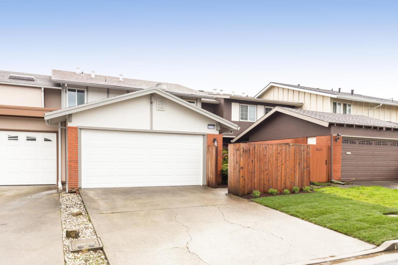 2619 Tyrone Ct - Photo 1