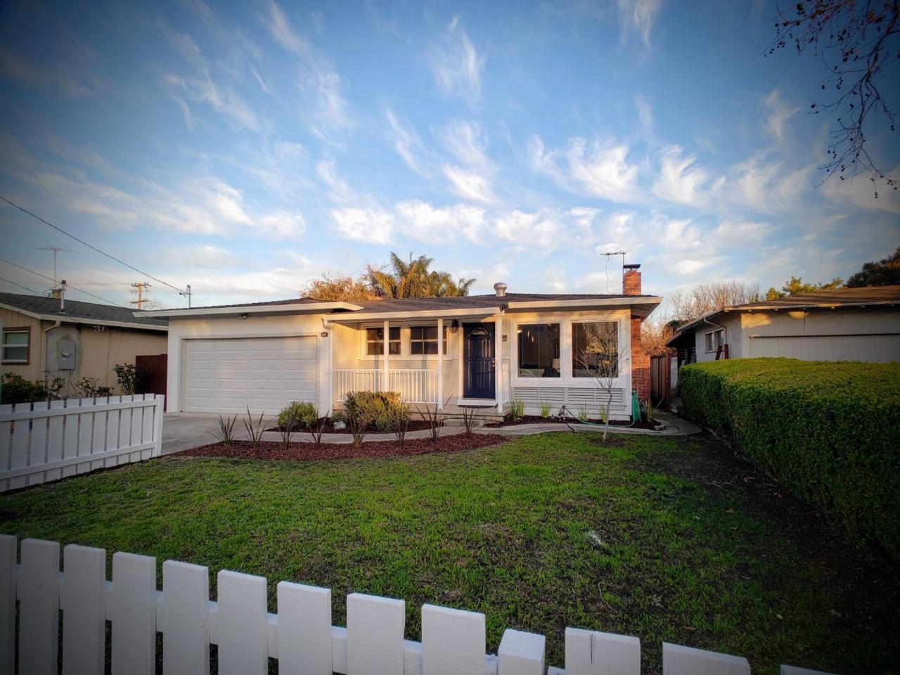782 Morse Ave - Photo 1