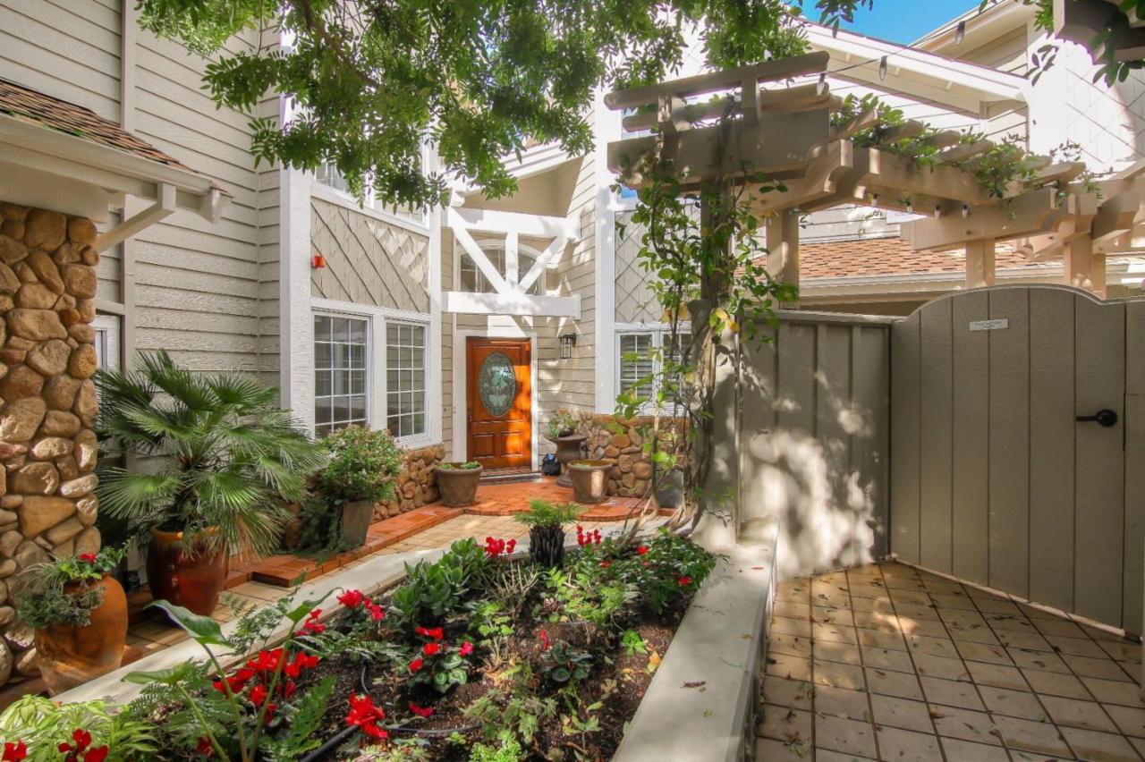 20650 4th St 2 - Photo 1