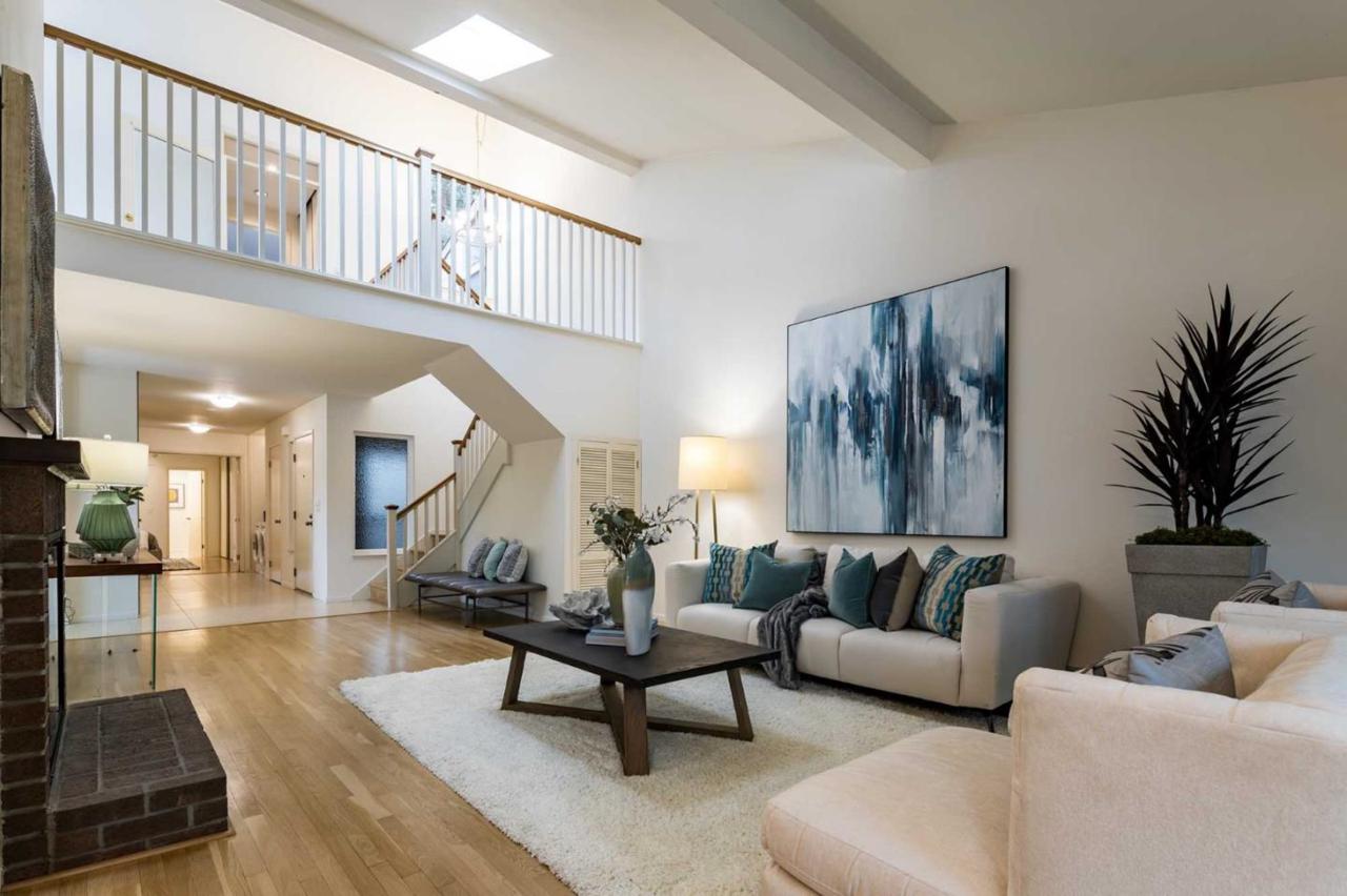 2040 Middlefield Rd 20 - Photo 1