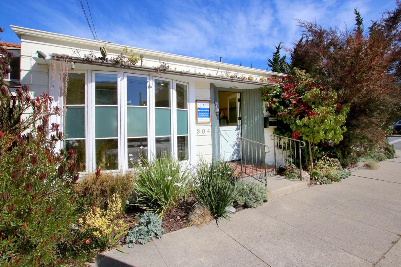 304 Lincoln St - Photo 1