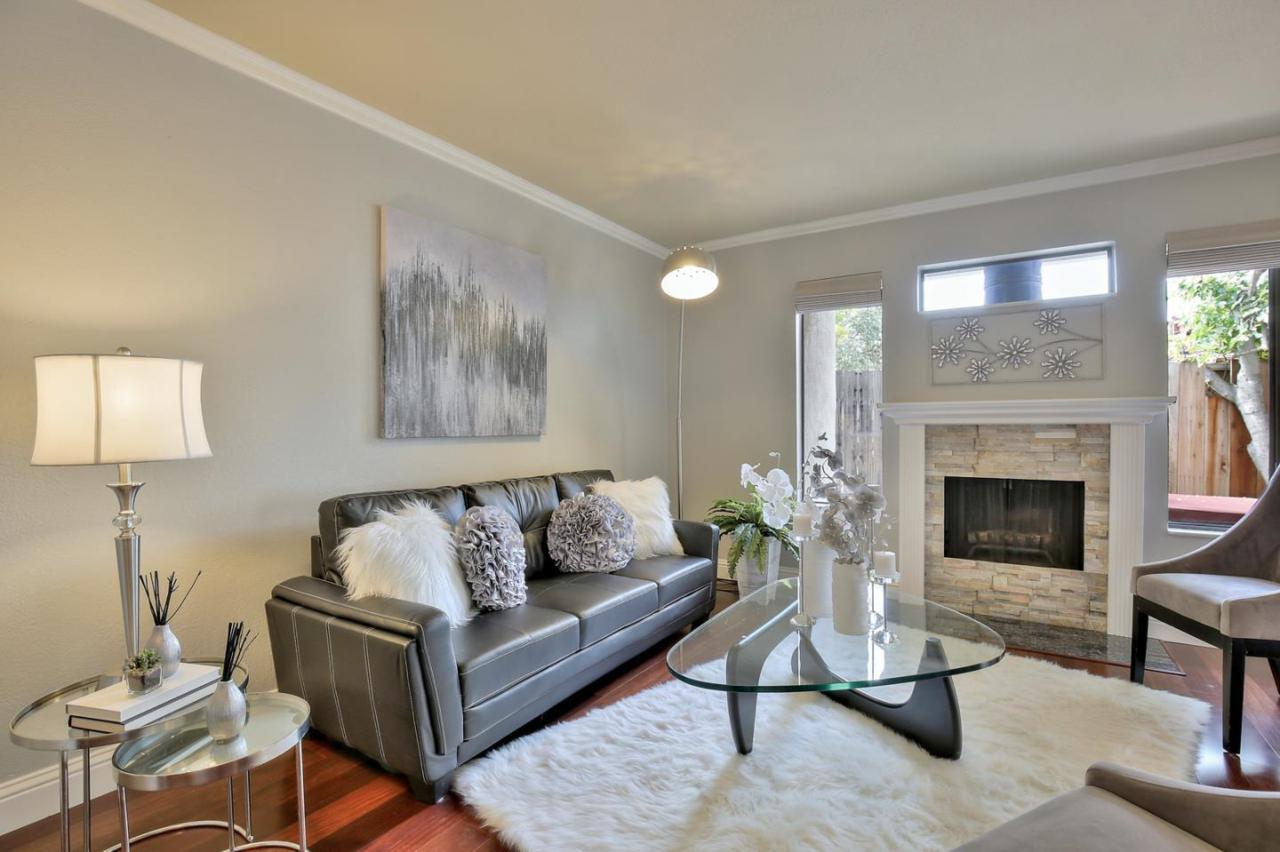 406 Pepper Ave - Photo 1
