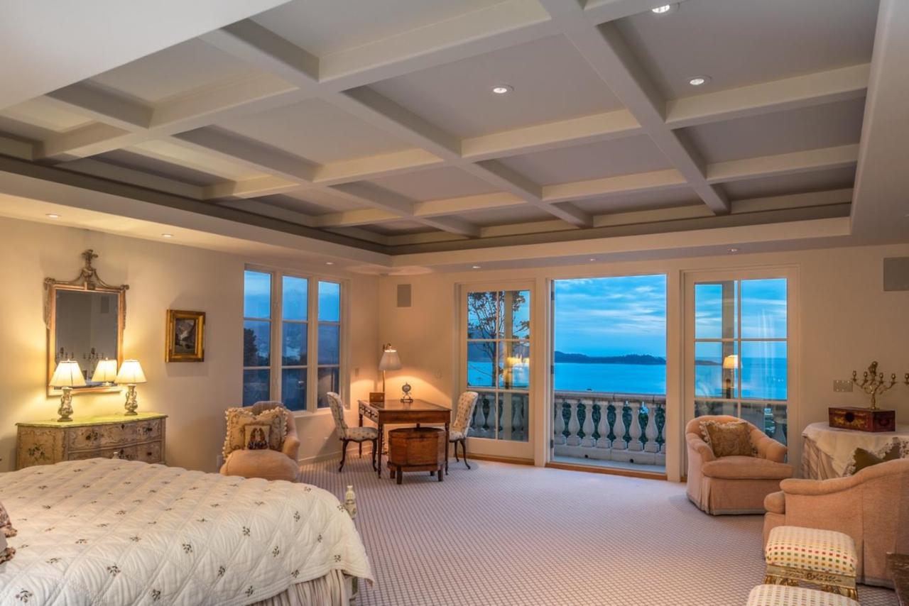 1491 Bonifacio Rd - Photo 1