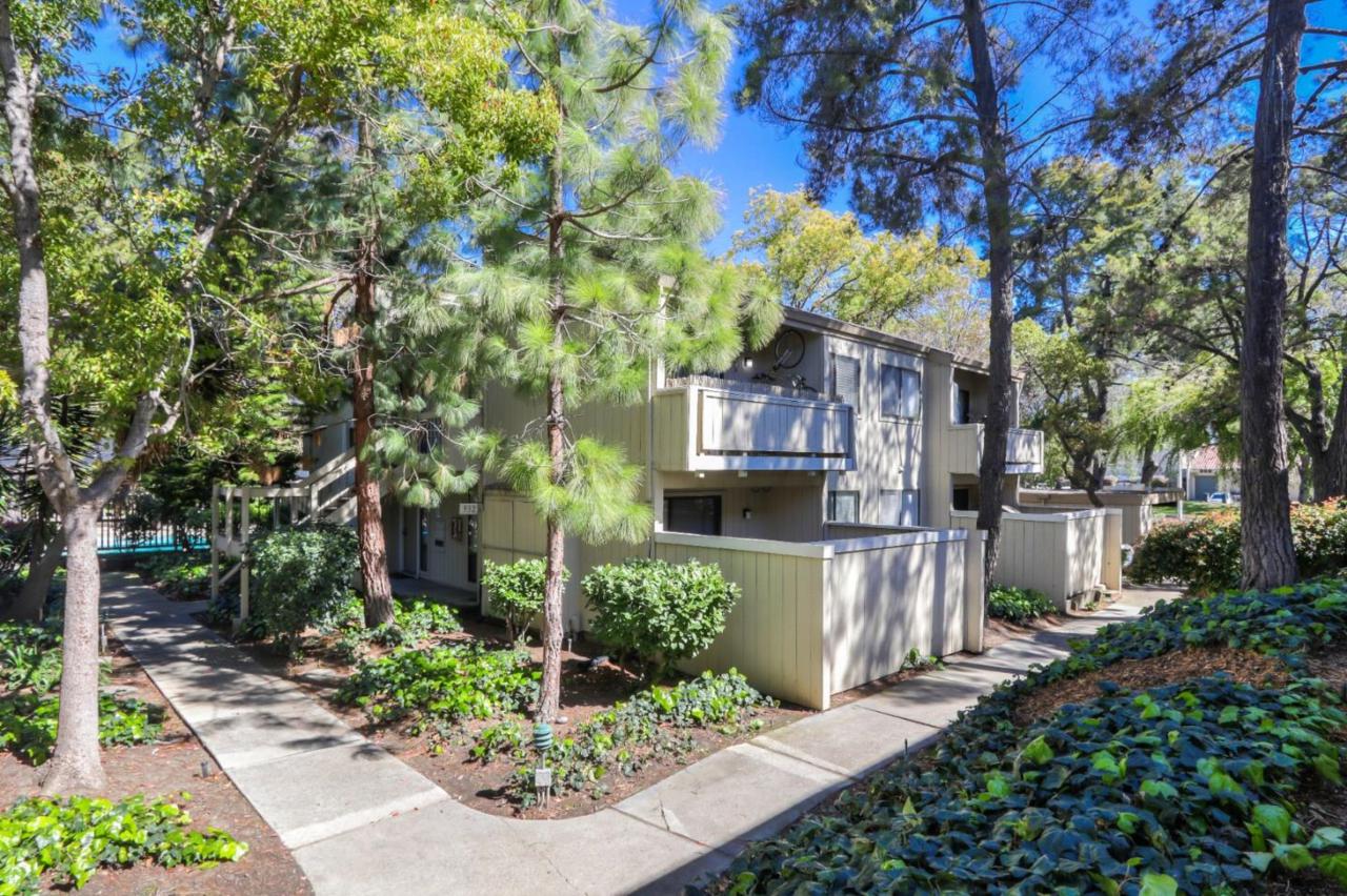 932 Kiely Blvd D - Photo 1