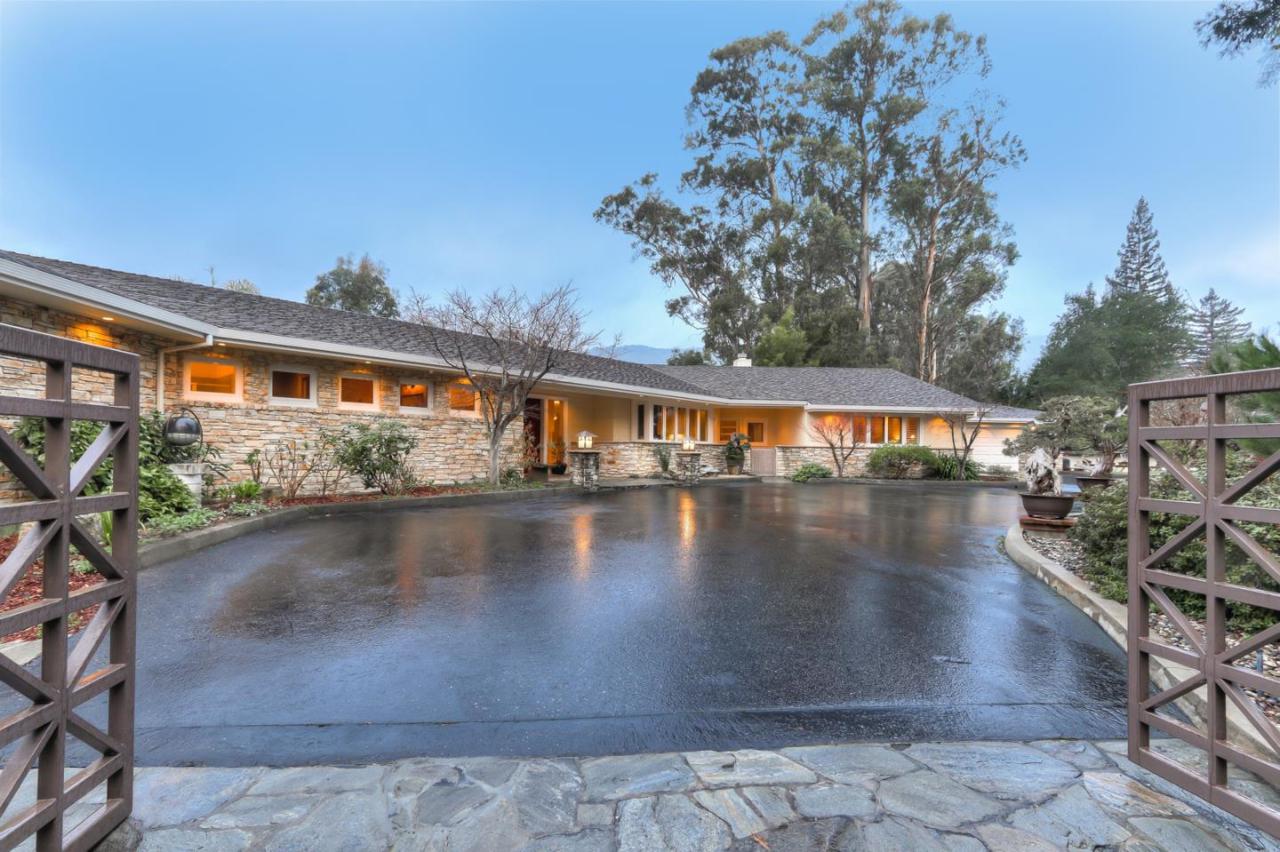 18030 Saratoga-Los Gatos Rd - Photo 1