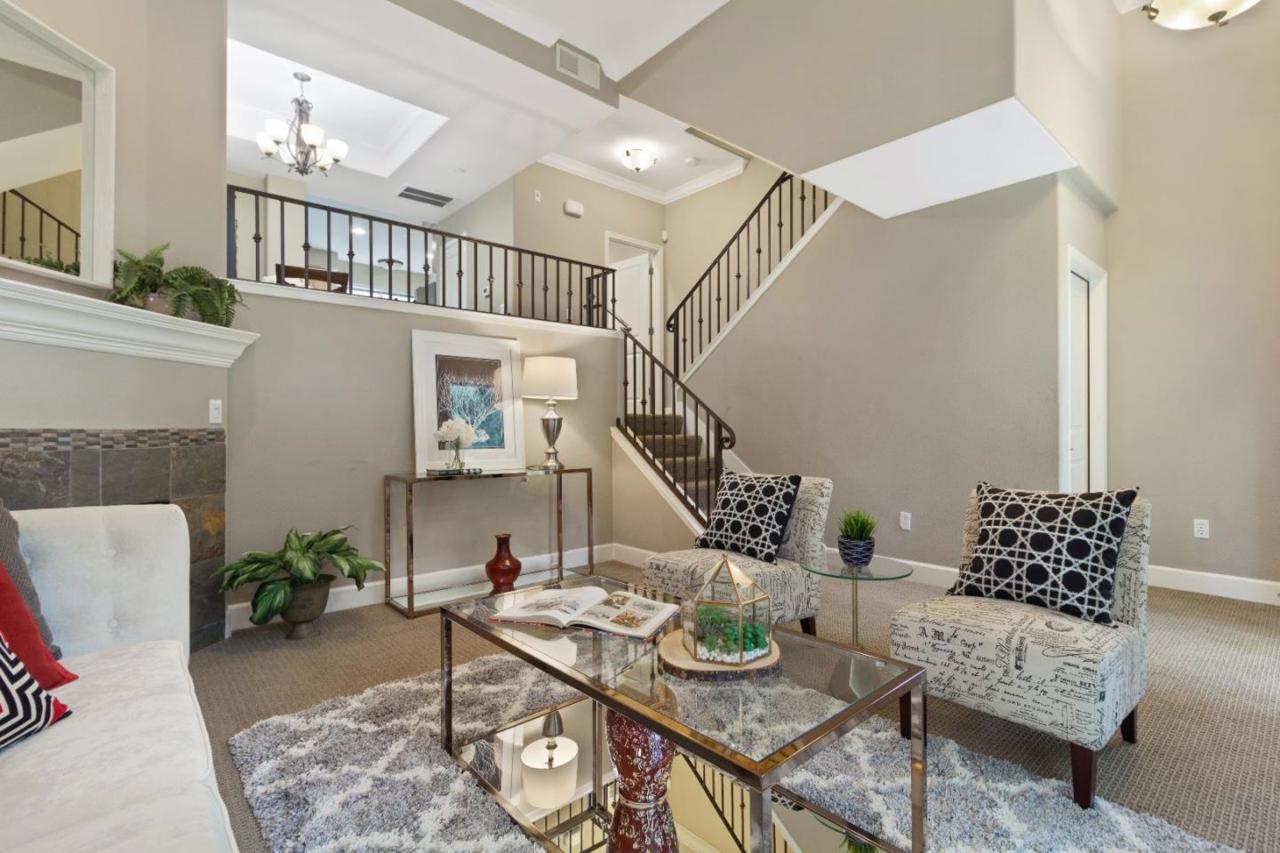 3925 Borgo Cmn - Photo 1