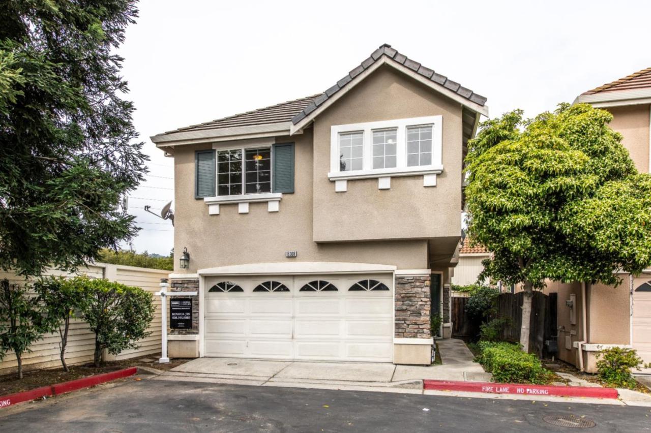 18308 Mill Ct - Photo 1