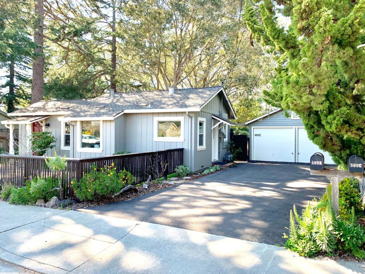 509 Buena Vista Ave - Photo 1