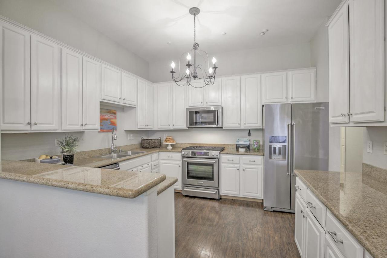 34 Flora Ln - Photo 1