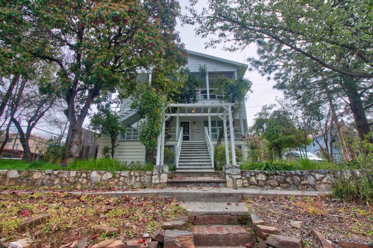 249 Shepherd St - Photo 1