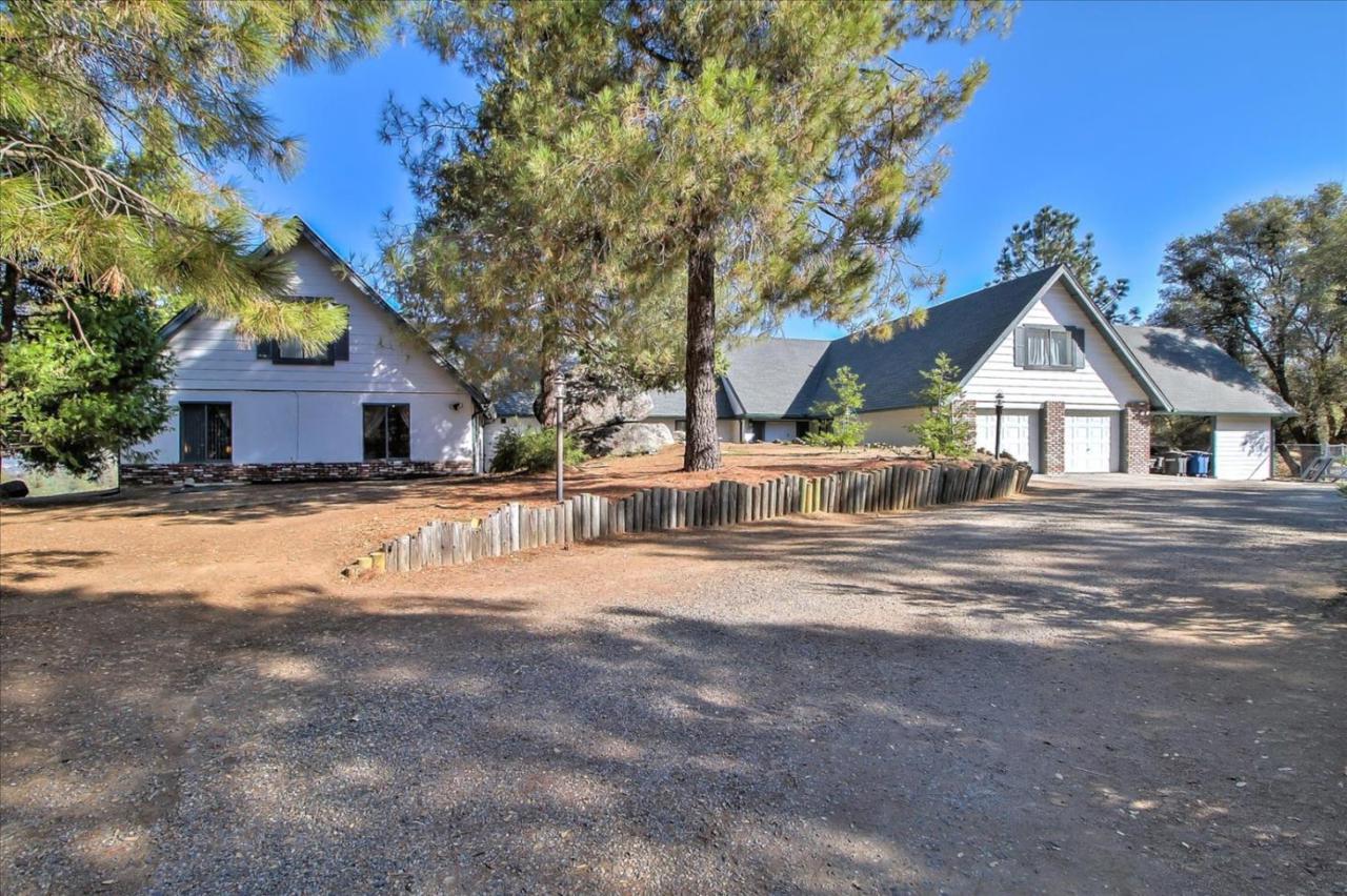 49695 Stillmeadow Ln - Photo 1