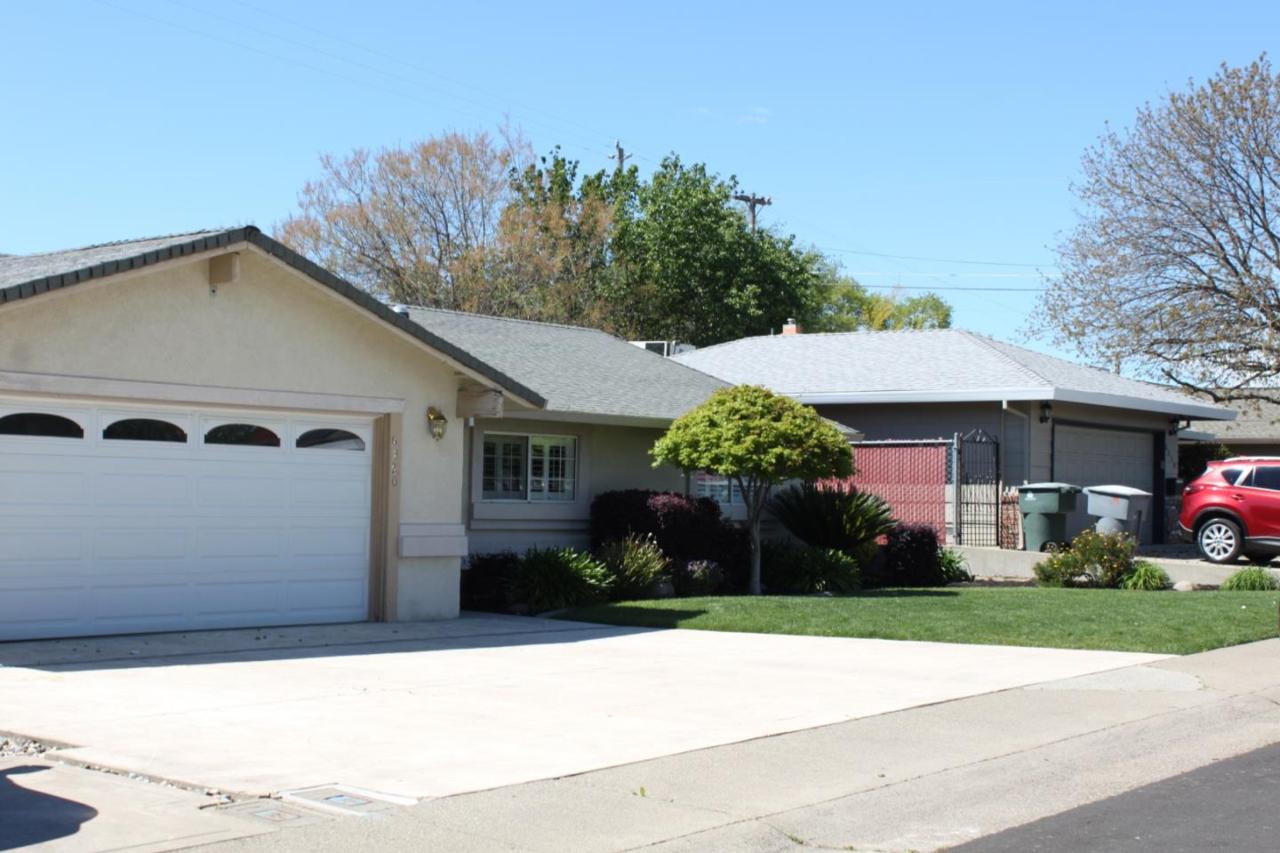 6320 Westwood Dr - Photo 1