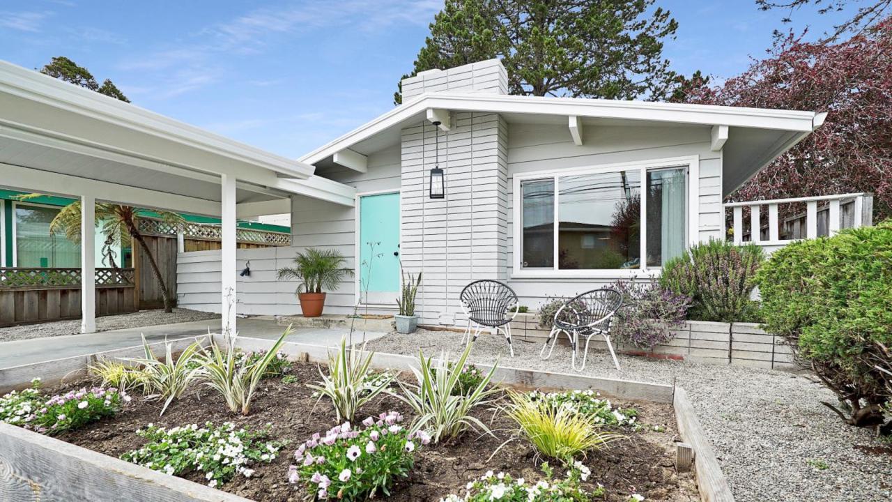 308 Seacliff Dr - Photo 1