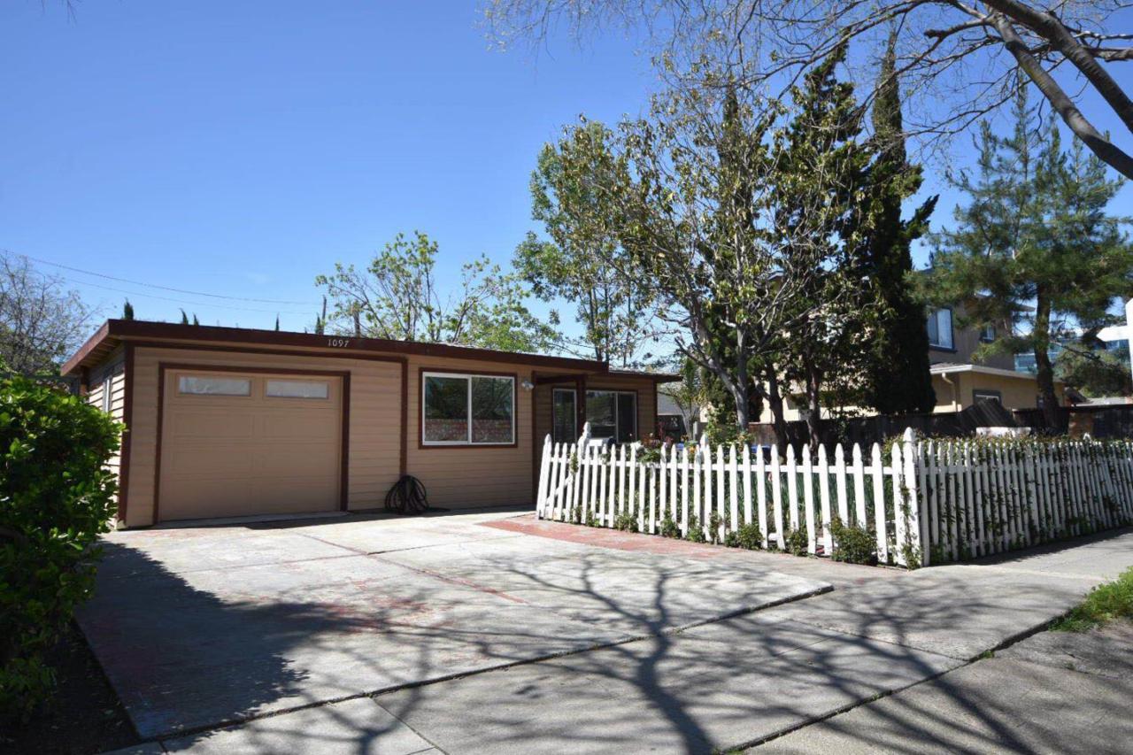 1097 Borregas Ave - Photo 1