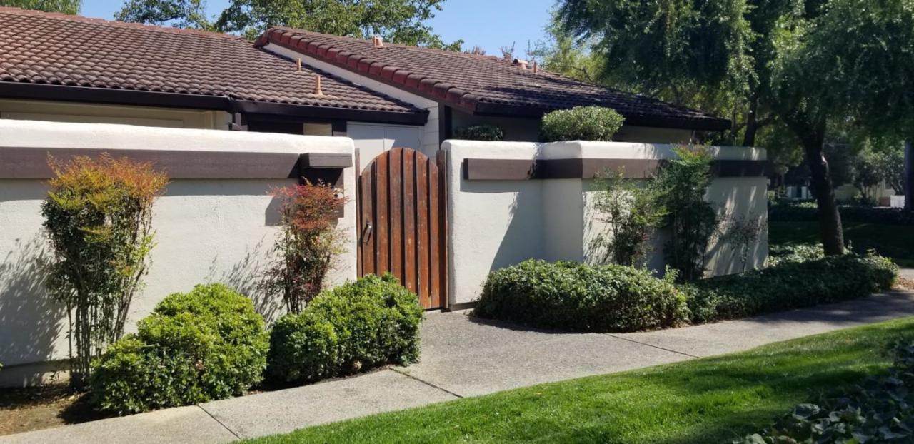 16 Via Serra - Photo 1