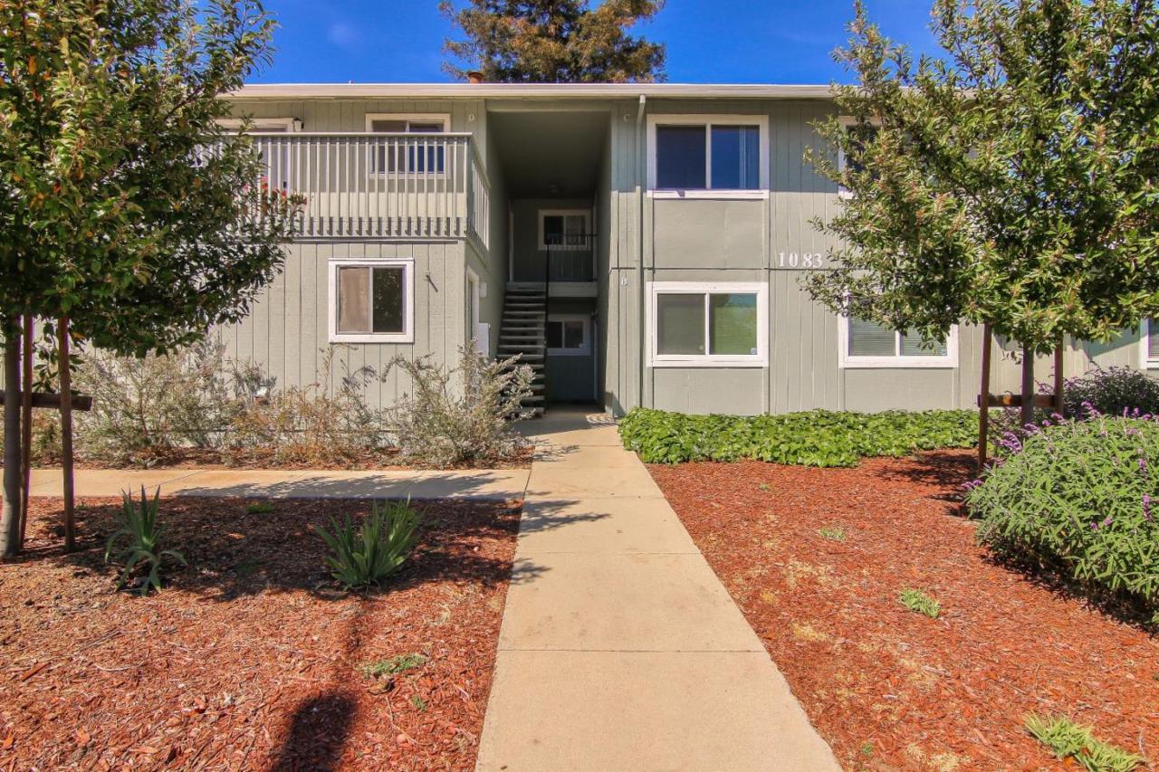 1083 Reed Ave C - Photo 1