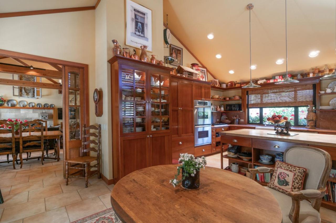 9561 Oak Ct - Photo 1