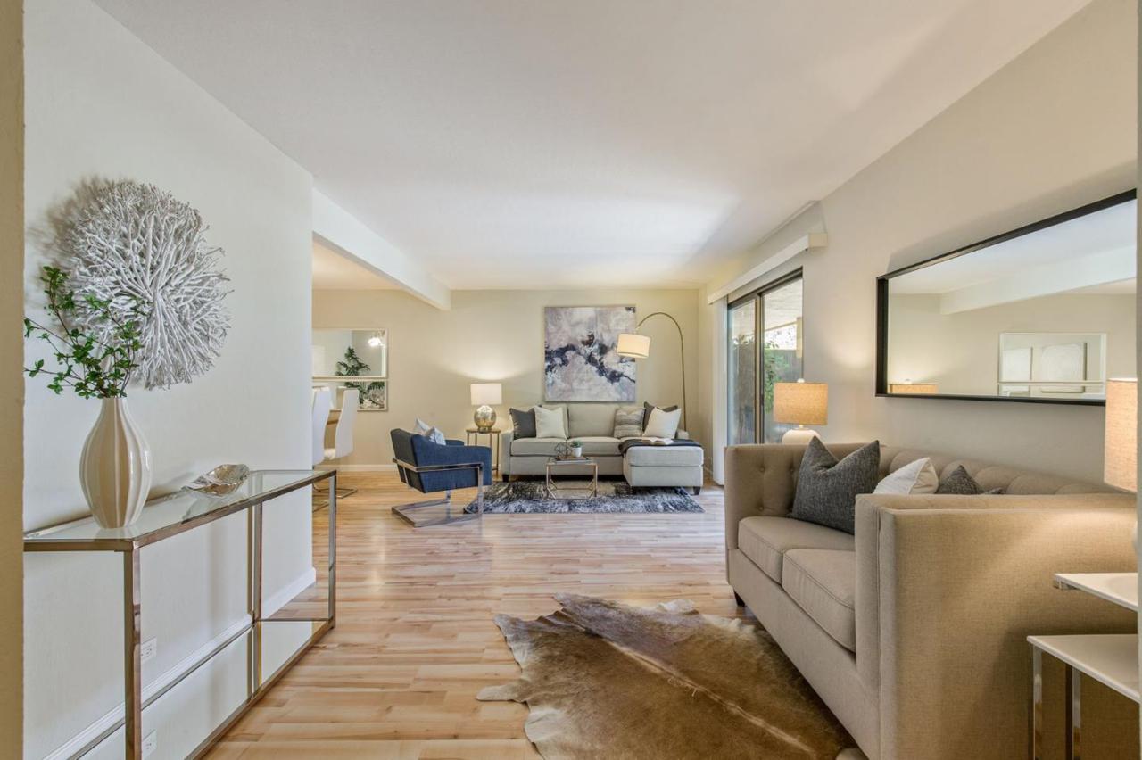 2106 Admiralty Ln - Photo 1
