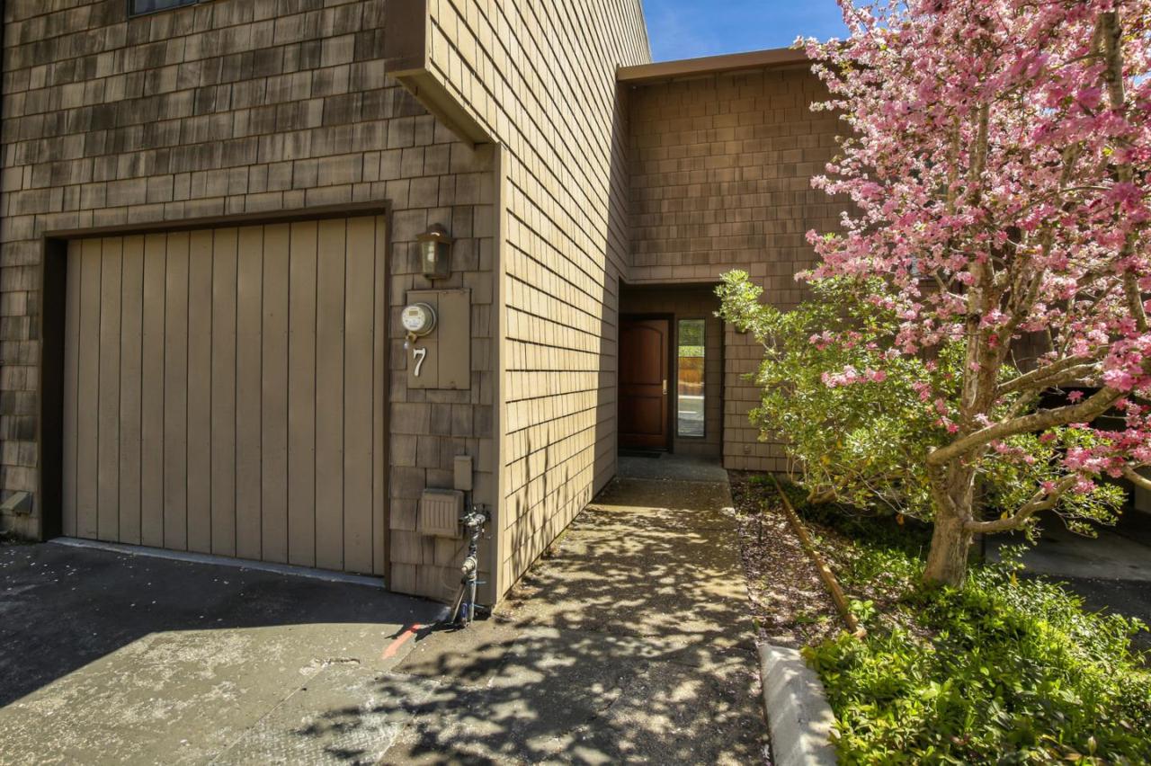 5525 Scotts Valley Dr 7 - Photo 1
