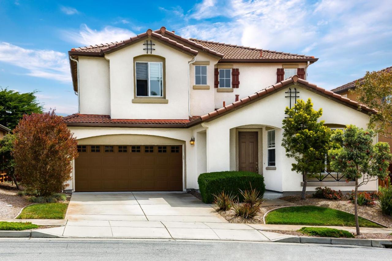 4899 Sea Crest Ct - Photo 1