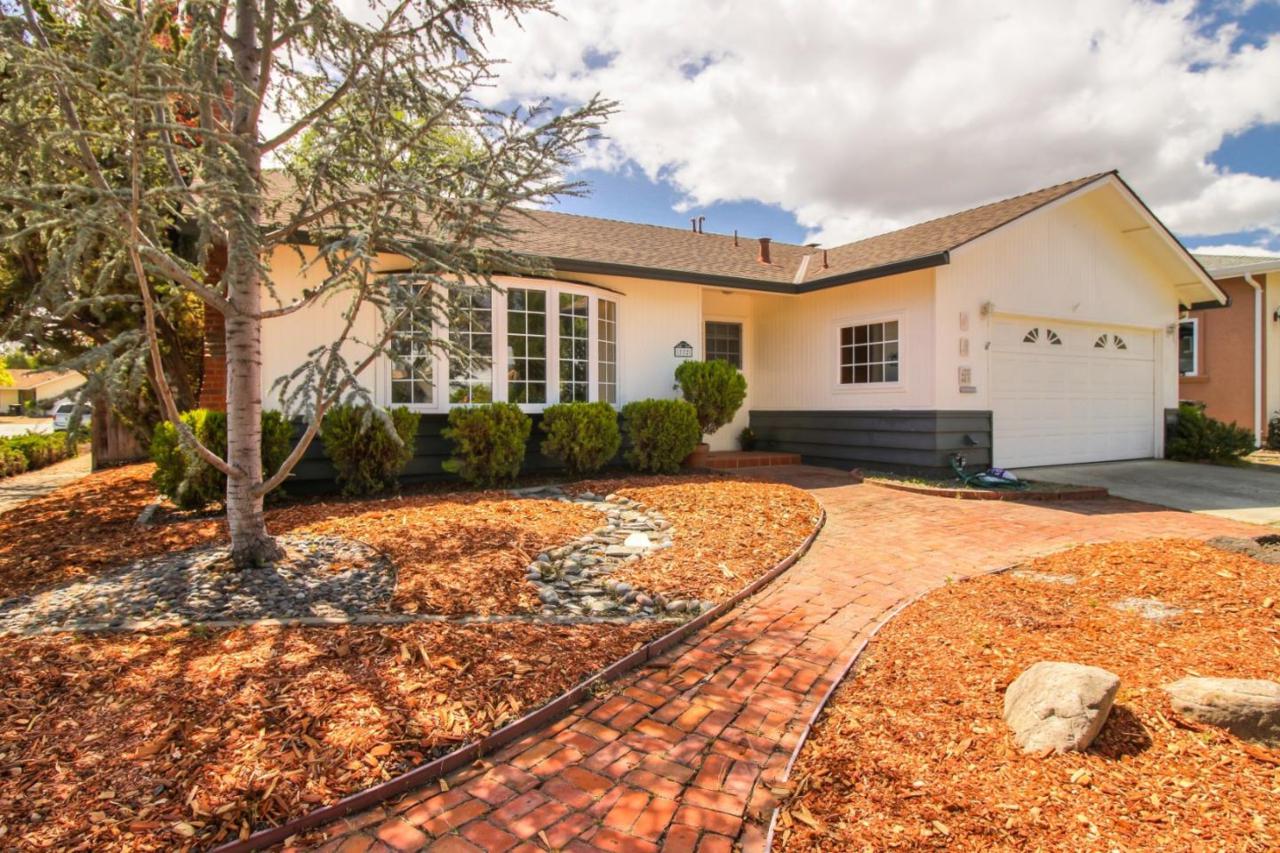 772 Limerick Ct - Photo 1