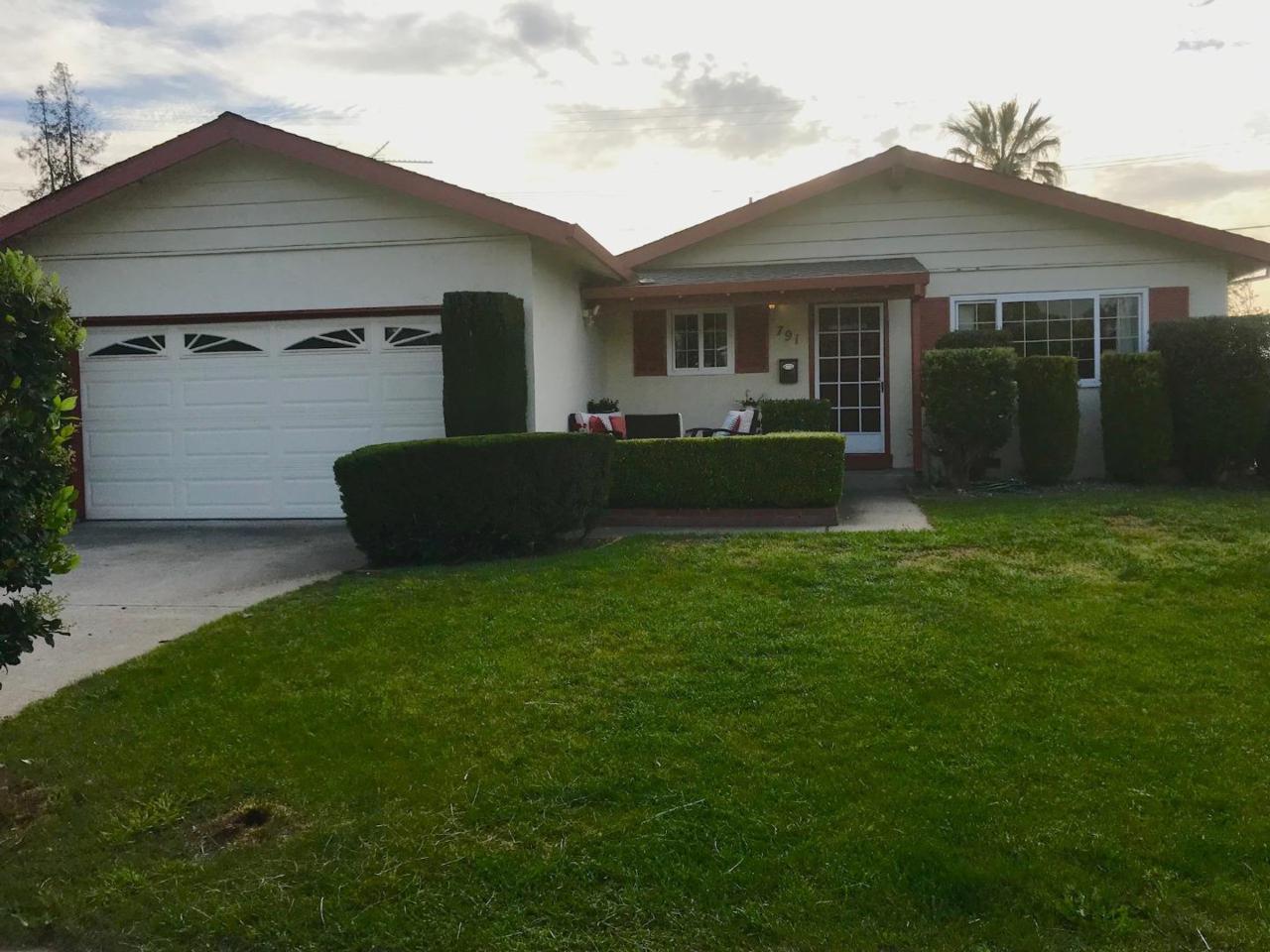 791 Marilyn Dr - Photo 1