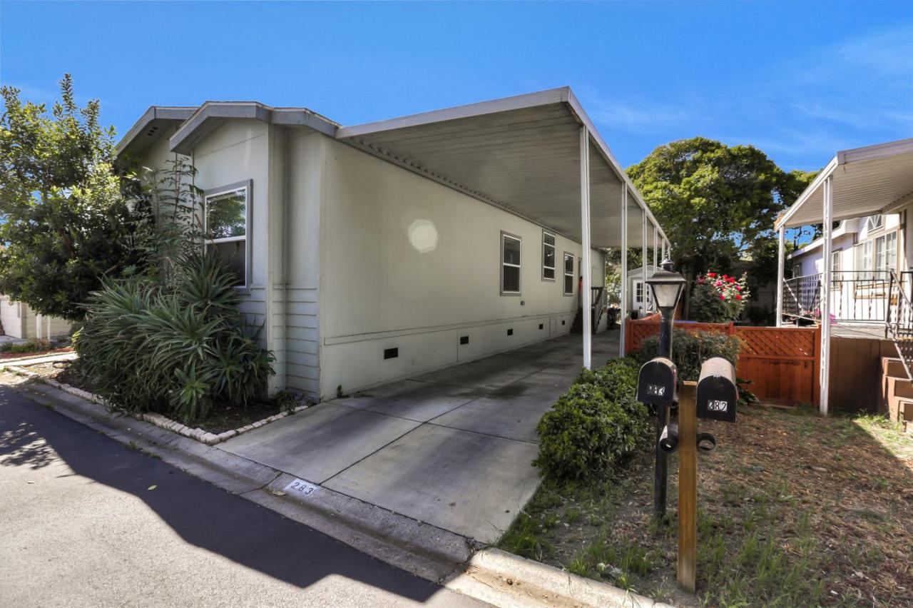 2151 Oakland Rd 283 - Photo 1