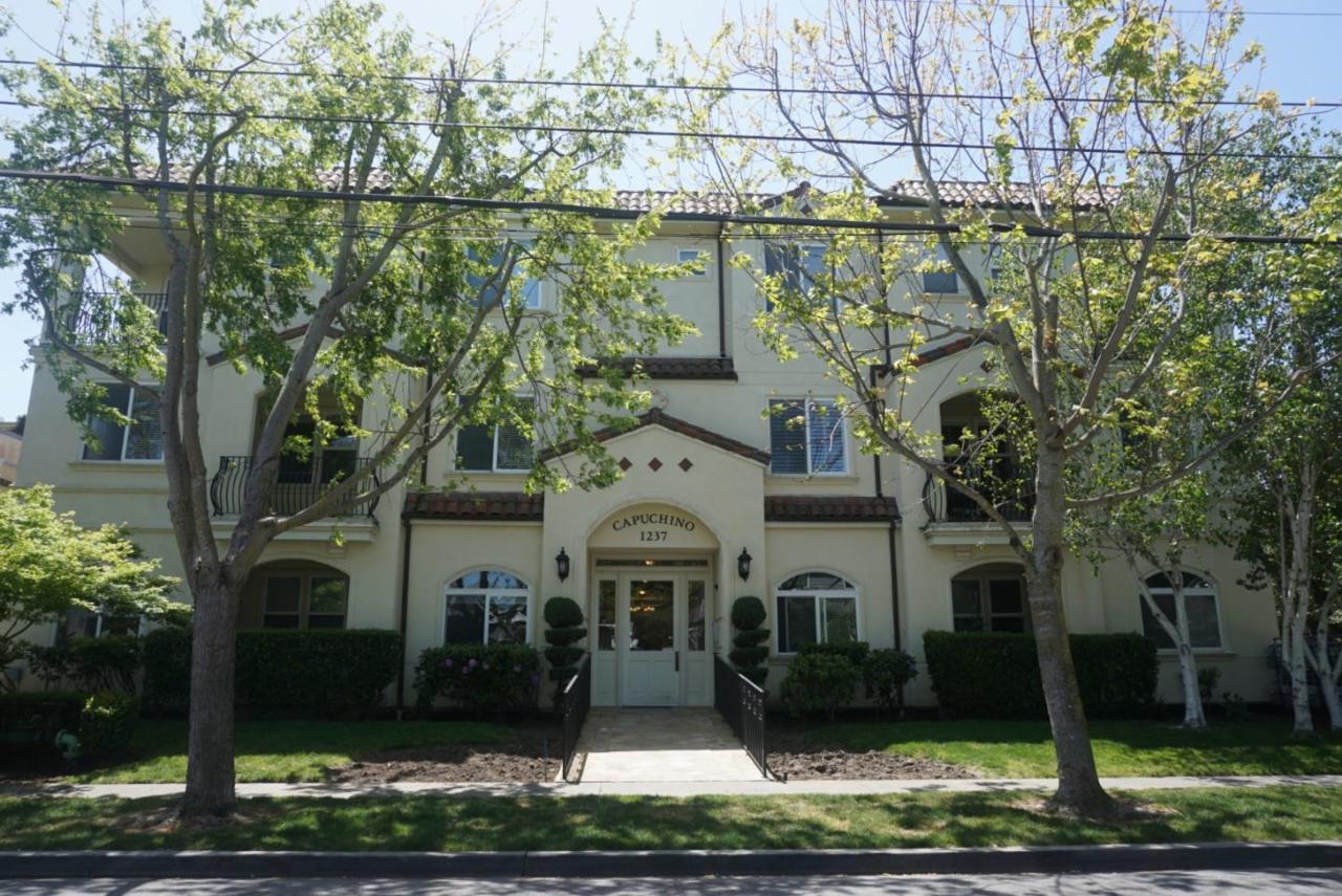 1237 Capuchino Ave 3 - Photo 1