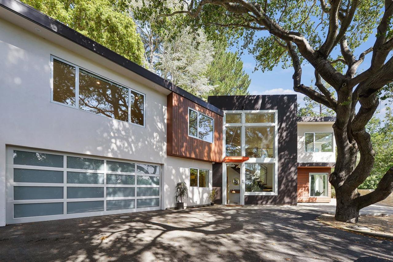 108 Gramercy Dr - Photo 1