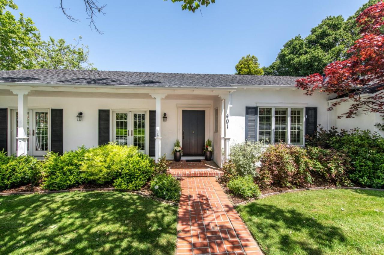 401 Colgate Way - Photo 1