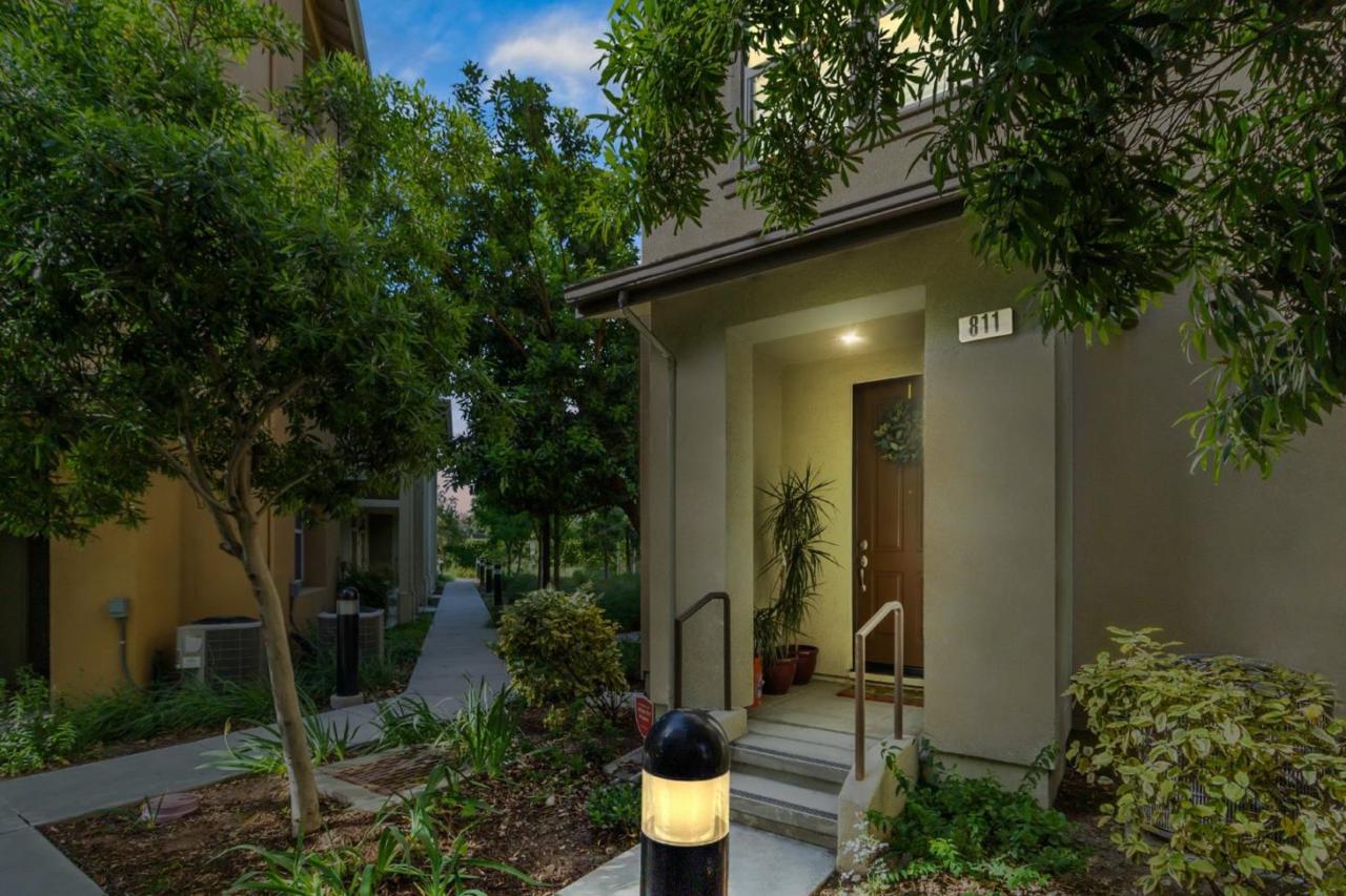 811 Modern Ice Dr - Photo 1