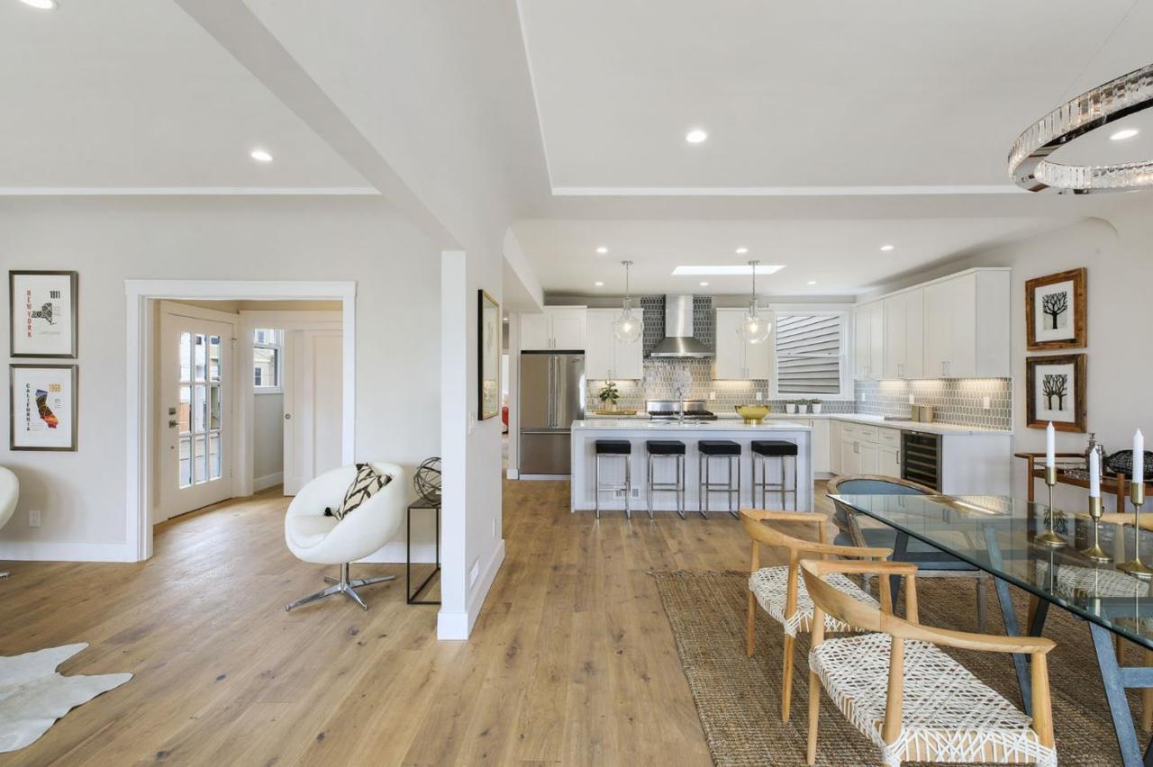 494 35th Ave - Photo 1