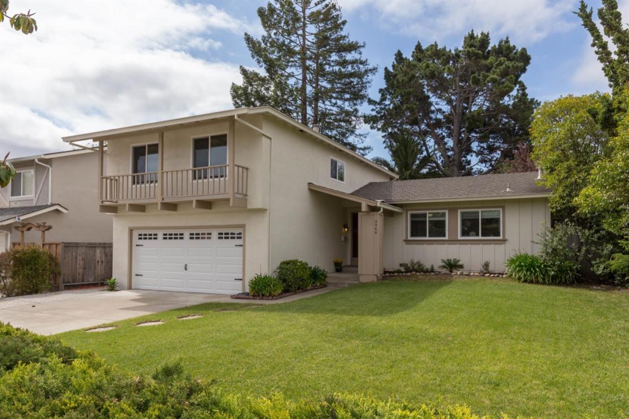 3966 Acapulco Dr - Photo 1
