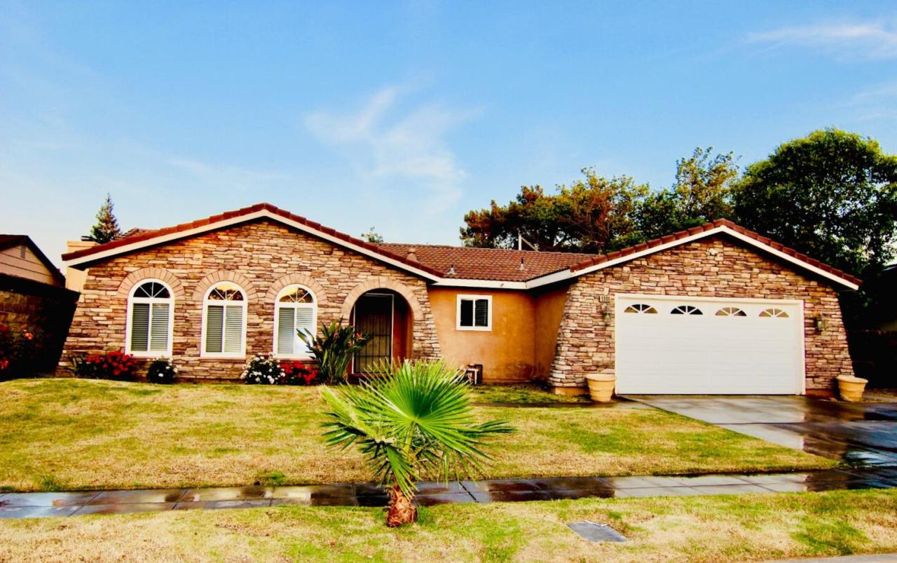 5306 Carlsbad Ave - Photo 1