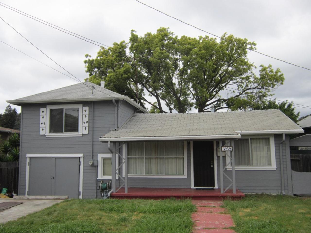3939 Edgemoor Pl - Photo 1