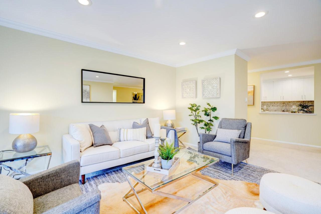 234 Elm St 302 - Photo 1