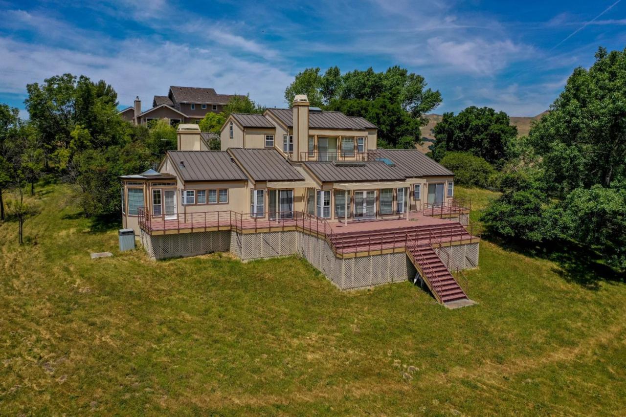 523 Vista Ridge Dr - Photo 1