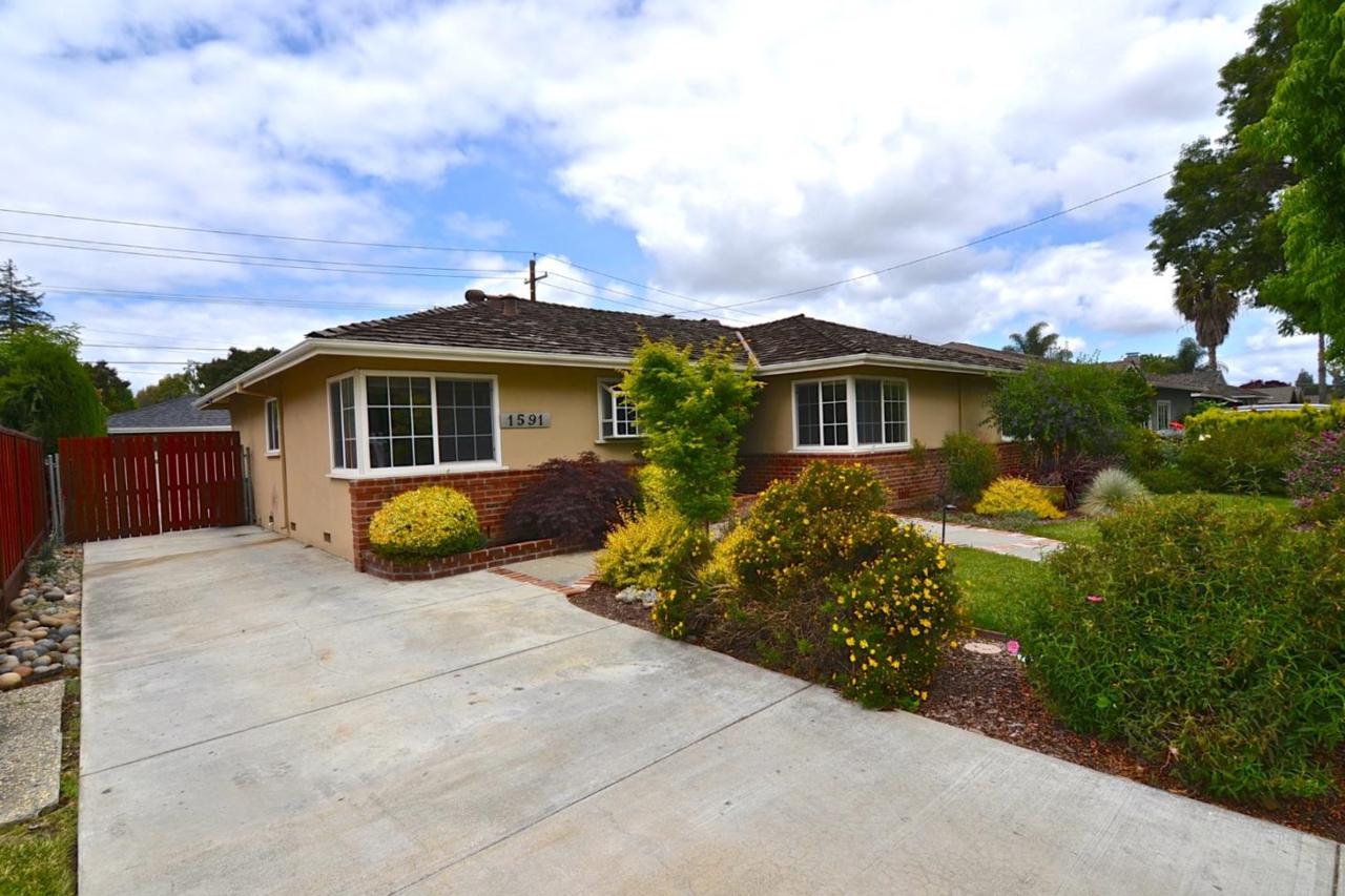 1591 Phantom Ave - Photo 1