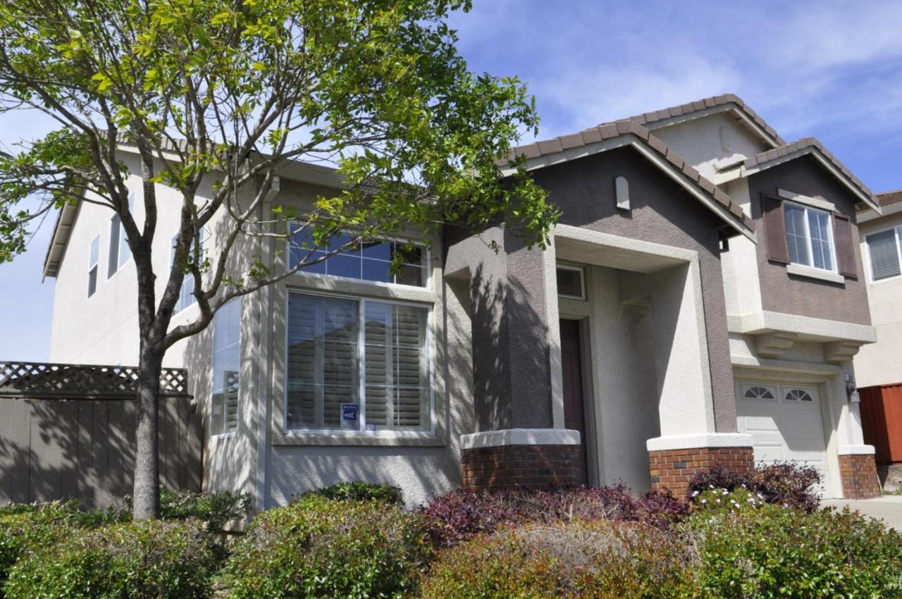 Hawk Ridge Dr - Photo 1