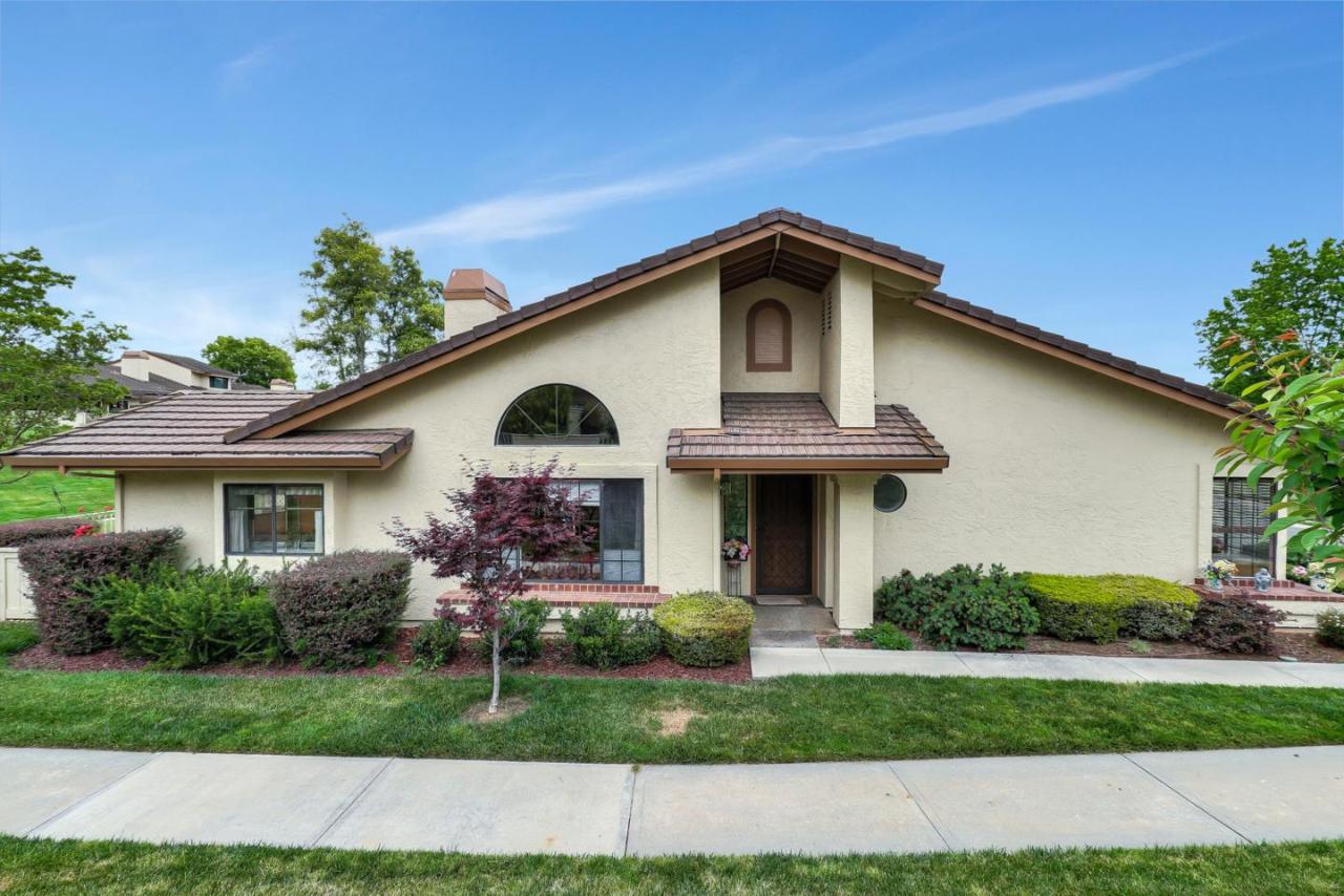 3352 Lake Lesina Dr - Photo 1