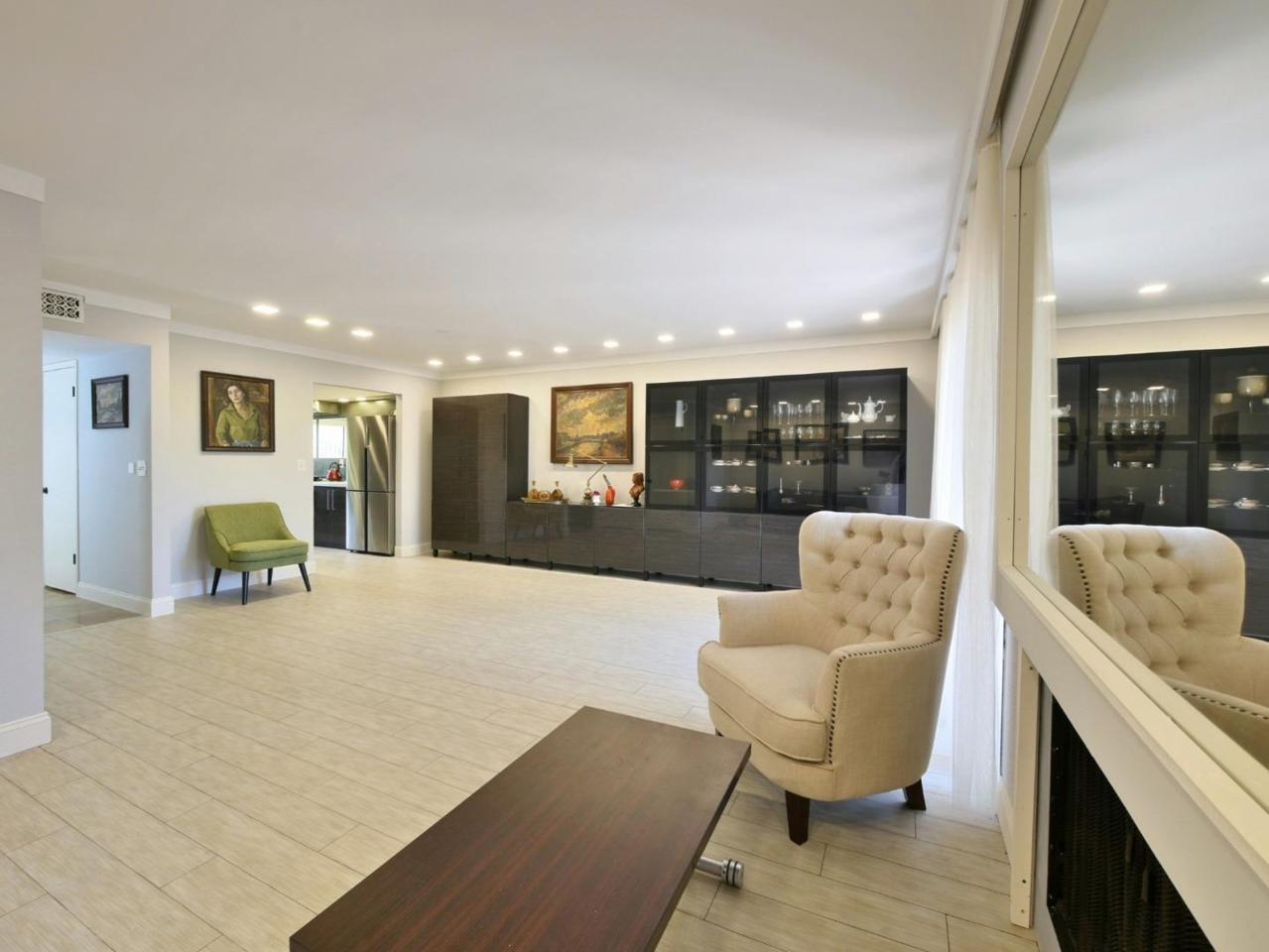 11 Montsalas Dr - Photo 1