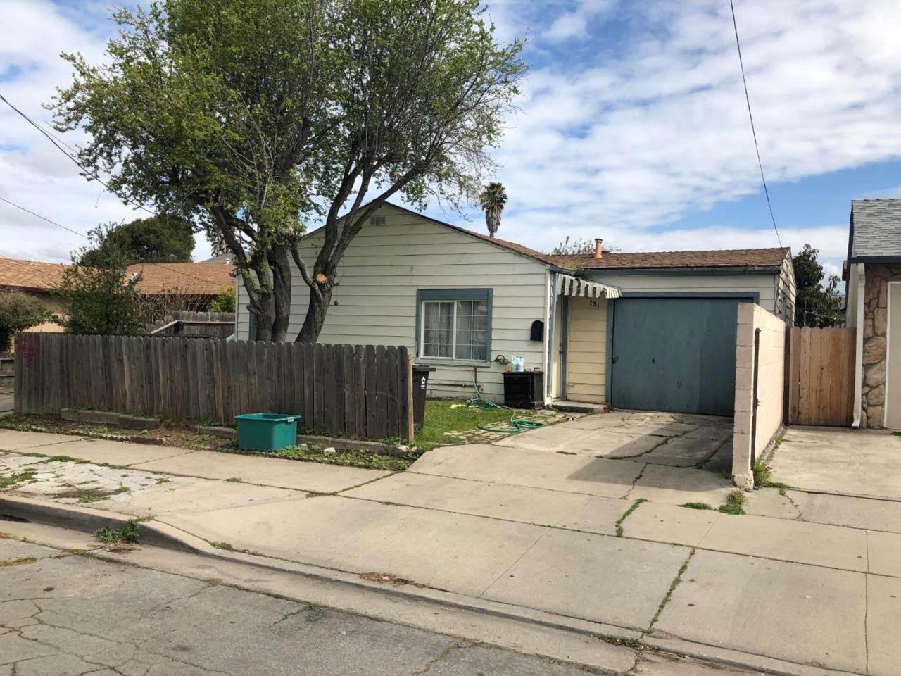 781 Gee St - Photo 1