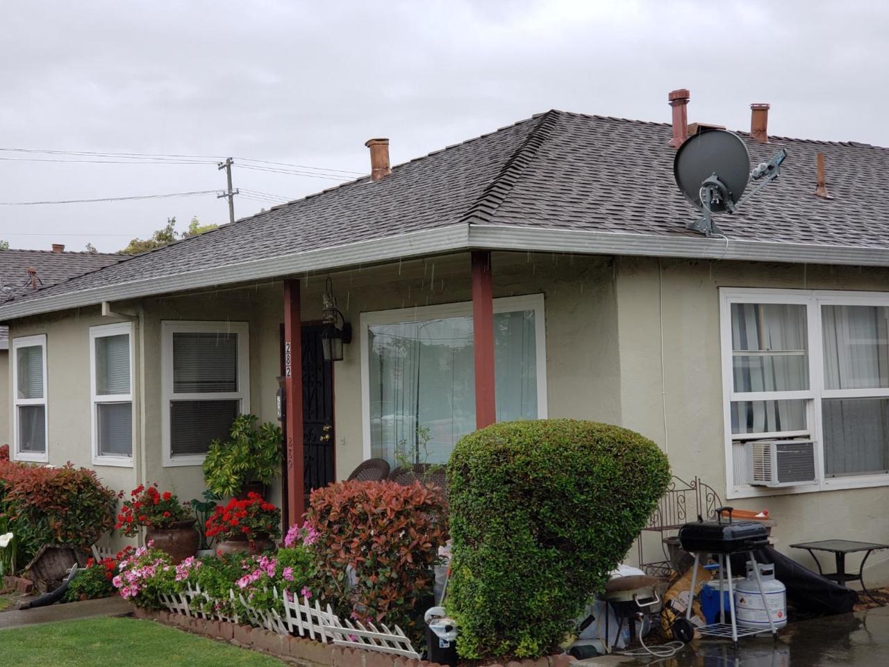 278 Goodyear St - Photo 1
