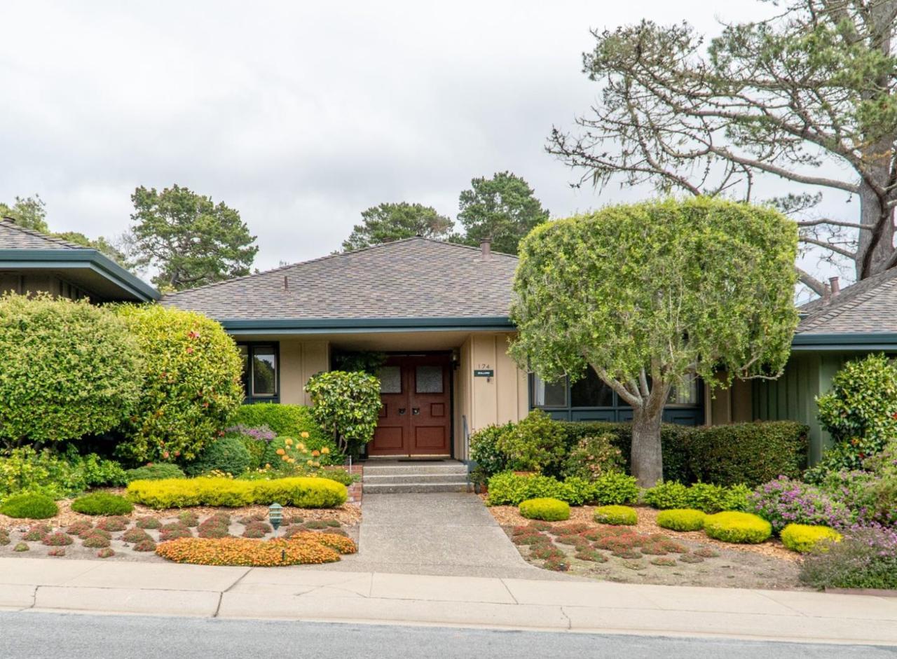 174 Del Mesa Carmel - Photo 1