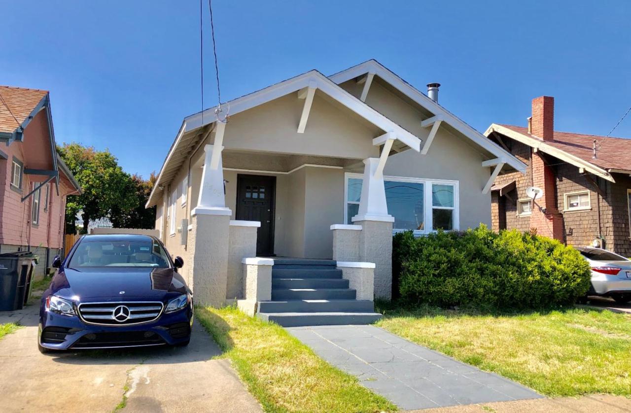 2505 66th Ave - Photo 1