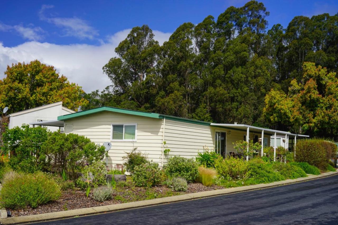 3190 Birchwood 60 - Photo 1