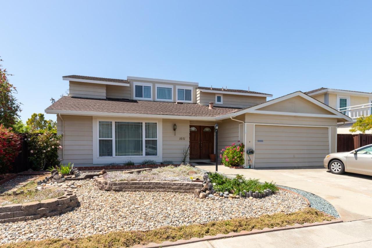 1051 Sanderling St - Photo 1